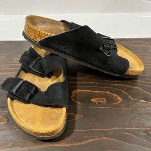 Black Birkenstock sandals